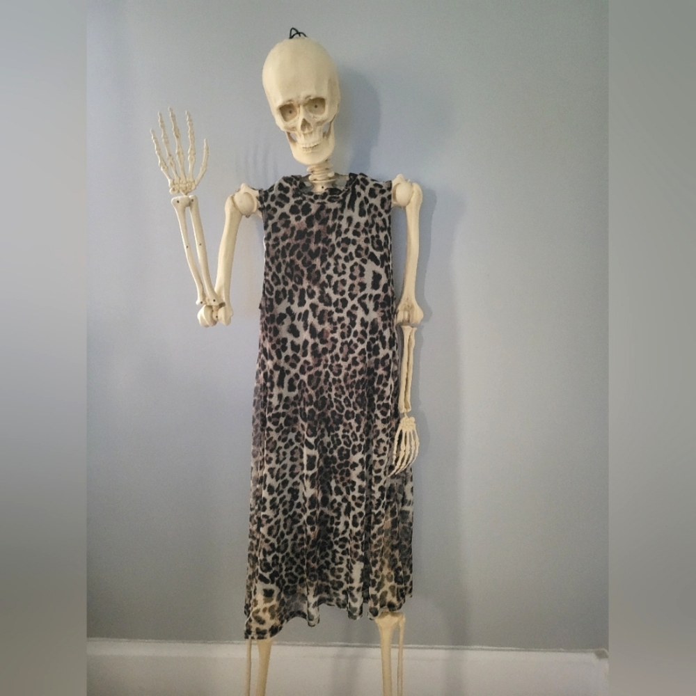 L Nik & Nash Leopard Print Dress